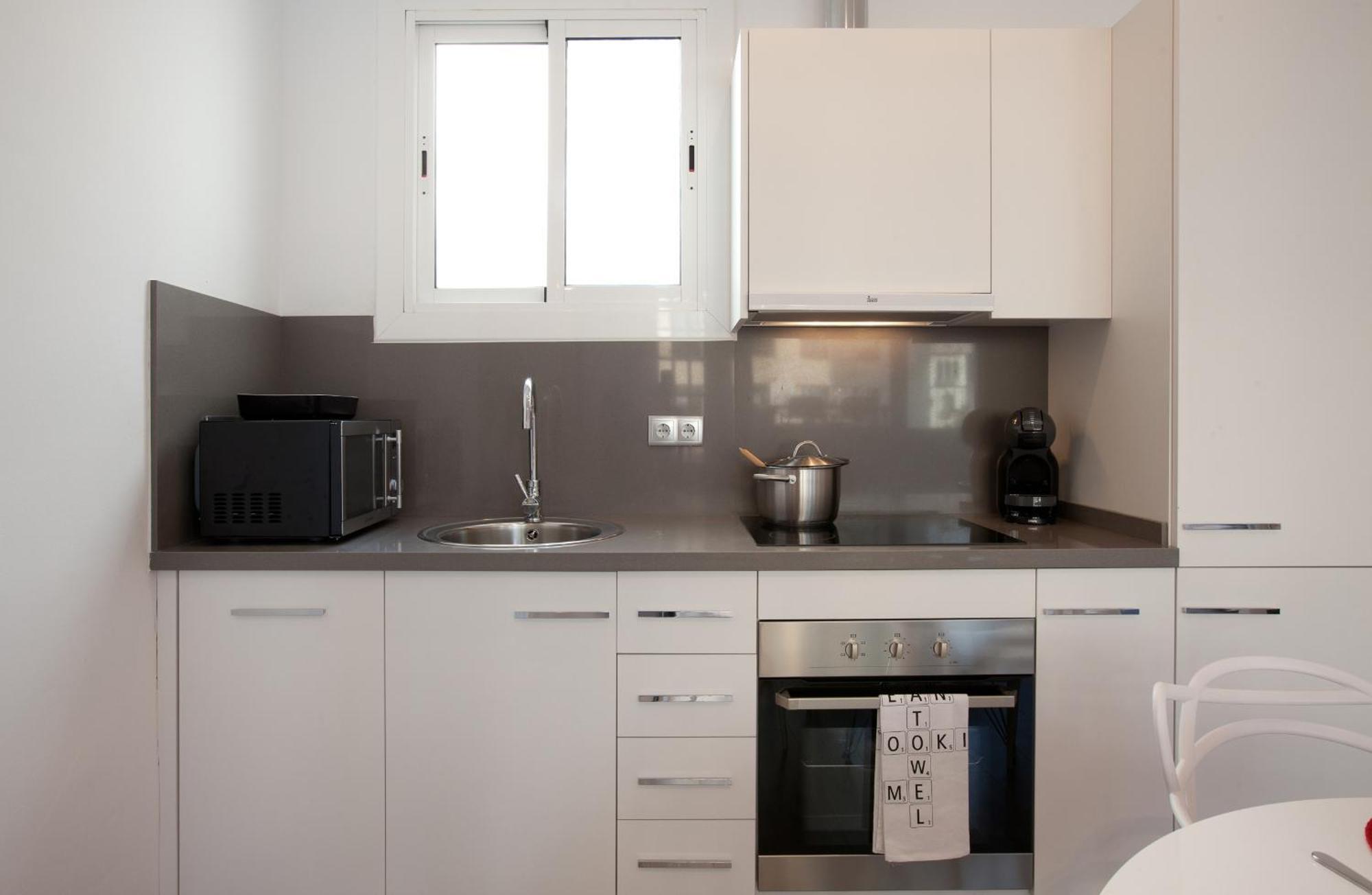 Click&Flat Seneca Suites Barcelona Habitación foto