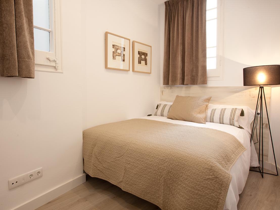 Click&Flat Seneca Suites Barcelona Exterior foto